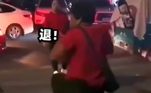 孙莉跳舞再被群嘲，曾自夸是专业舞者，僵硬拧巴用力过猛真的尴尬休闲区蓝鸢梦想 - Www.slyday.coM