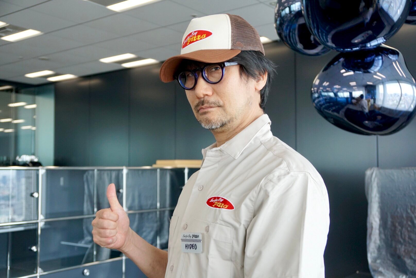 小岛秀夫晒netflix寄来的怪奇物语第四季周边