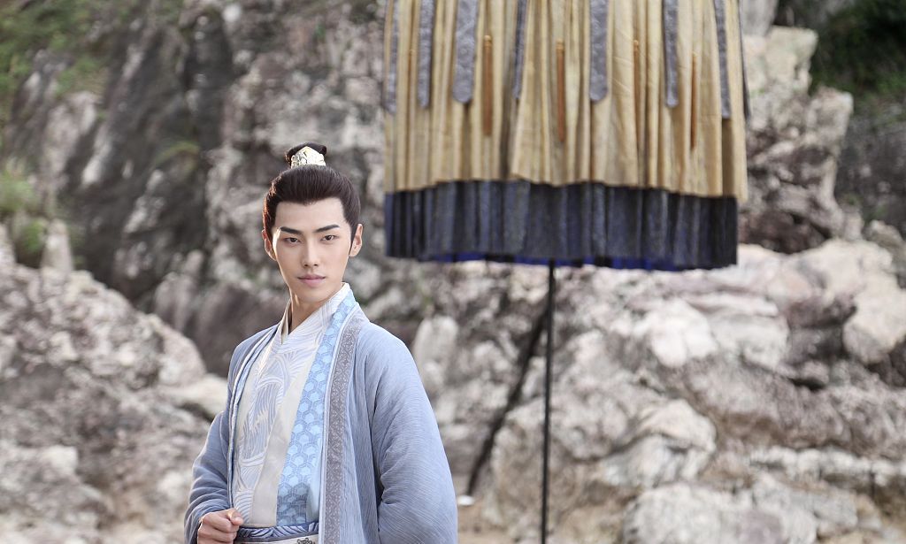 花间新娘开播肖凯中挑战反派上演暗黑流复仇记