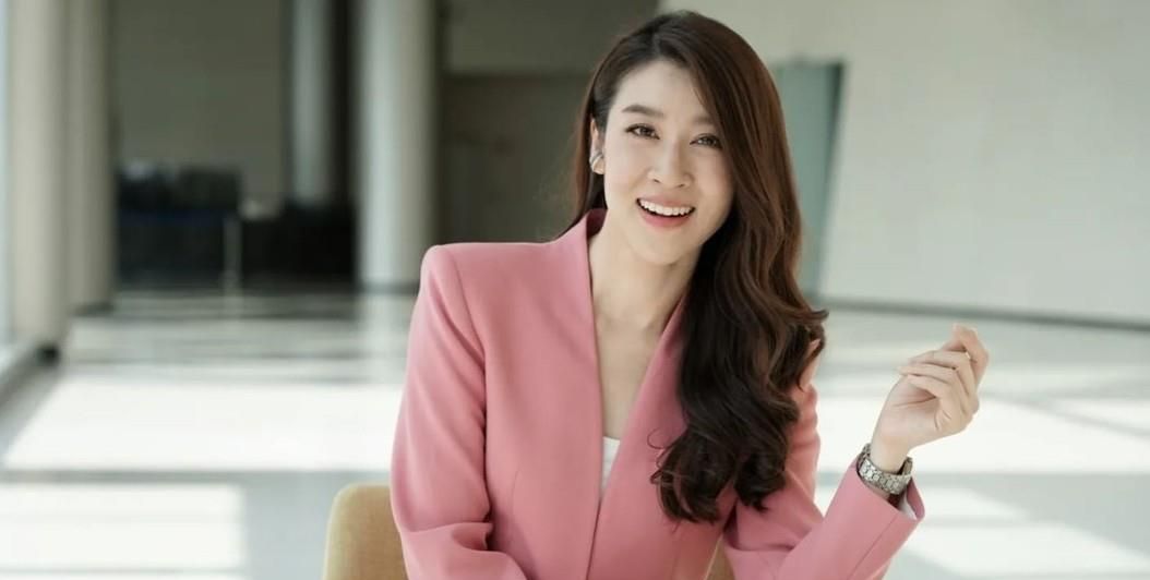 泰星cheer谈tangmo我非常同情她想念她她也曾经入梦来