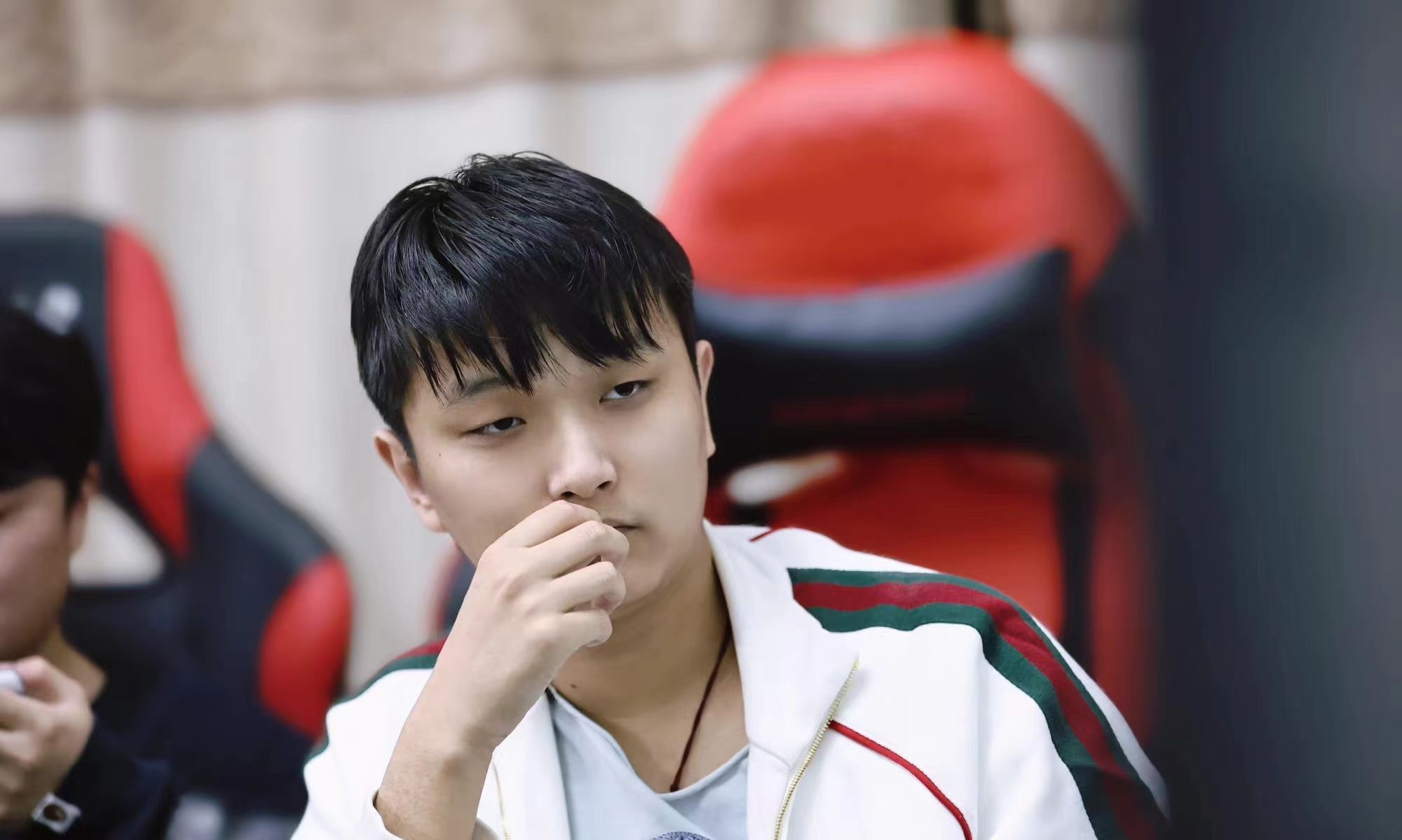 猫神夏季赛确定不打,已跟ag请假1个月,生日会是职业生涯告别会|猫