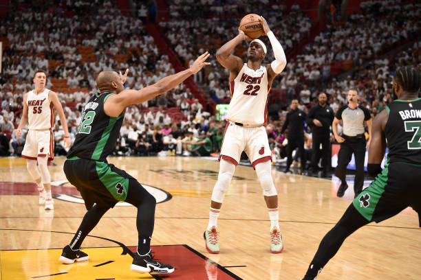 5分,命中率22%|吉米·巴特勒|热火|凯尔特人_新浪新闻