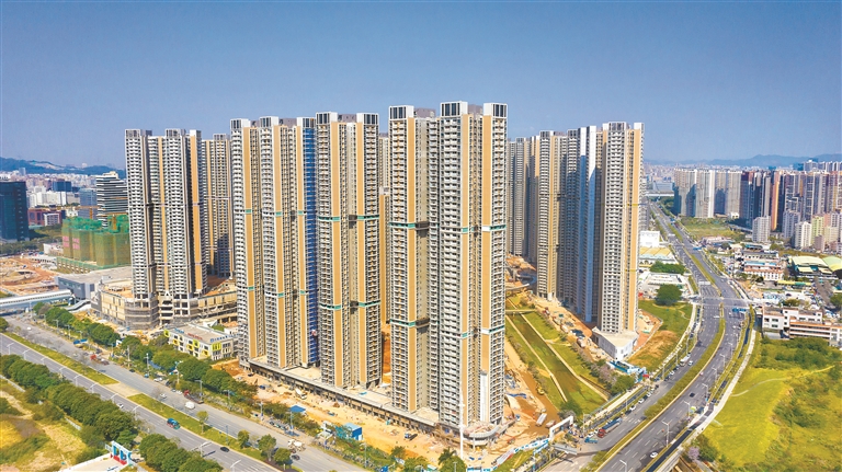 凤凰英荟城万套装配房