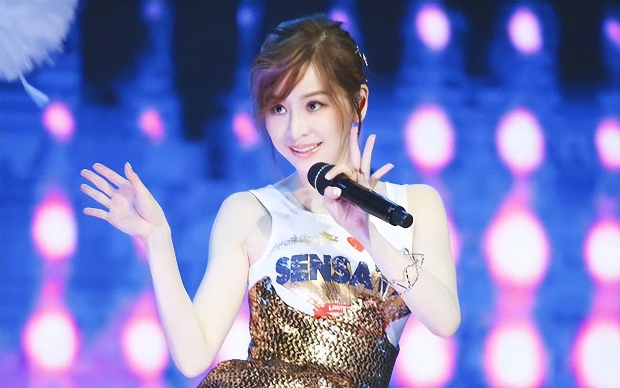 王心凌翻红？当年火得一塌糊涂只是被恋情耽误休闲区蓝鸢梦想 - Www.slyday.coM