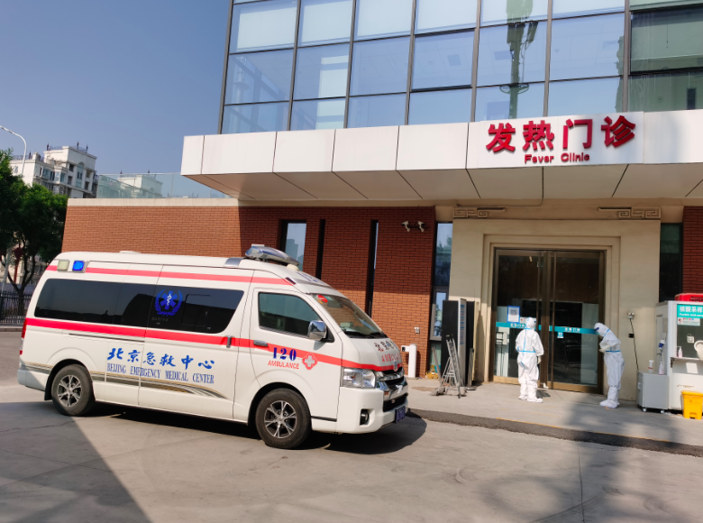 封管控区居民如何快速就医120医护这样守护生命