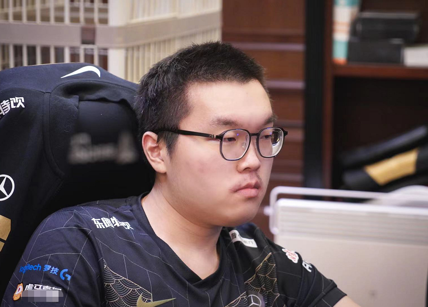 皇电选手关系这么好圣枪哥特训阿宾教他船长怎么打格温