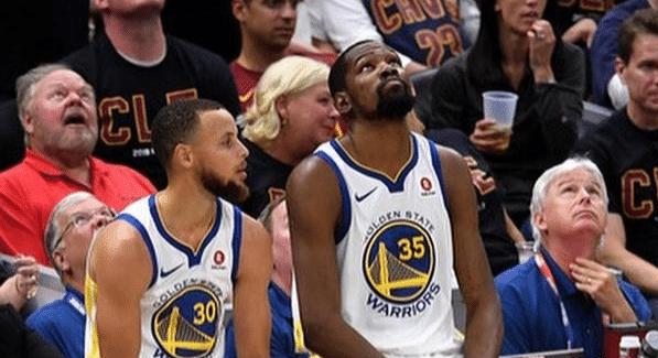 库里:我在更衣室给杜兰特发短信,希望总决赛现场能得到他的支持休闲区蓝鸢梦想 - Www.slyday.coM 库里:我在更衣室给杜兰特发短信,希望总决赛现场能得到他的支持休闲区蓝鸢梦想 - Www.slyday.coM