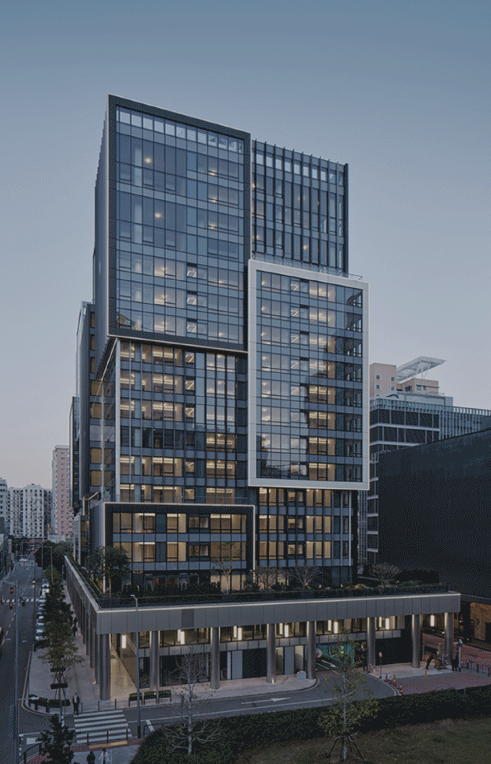 向华强夫妇打造澳门豪宅新地标以向太的名字命名外观像珠宝盒