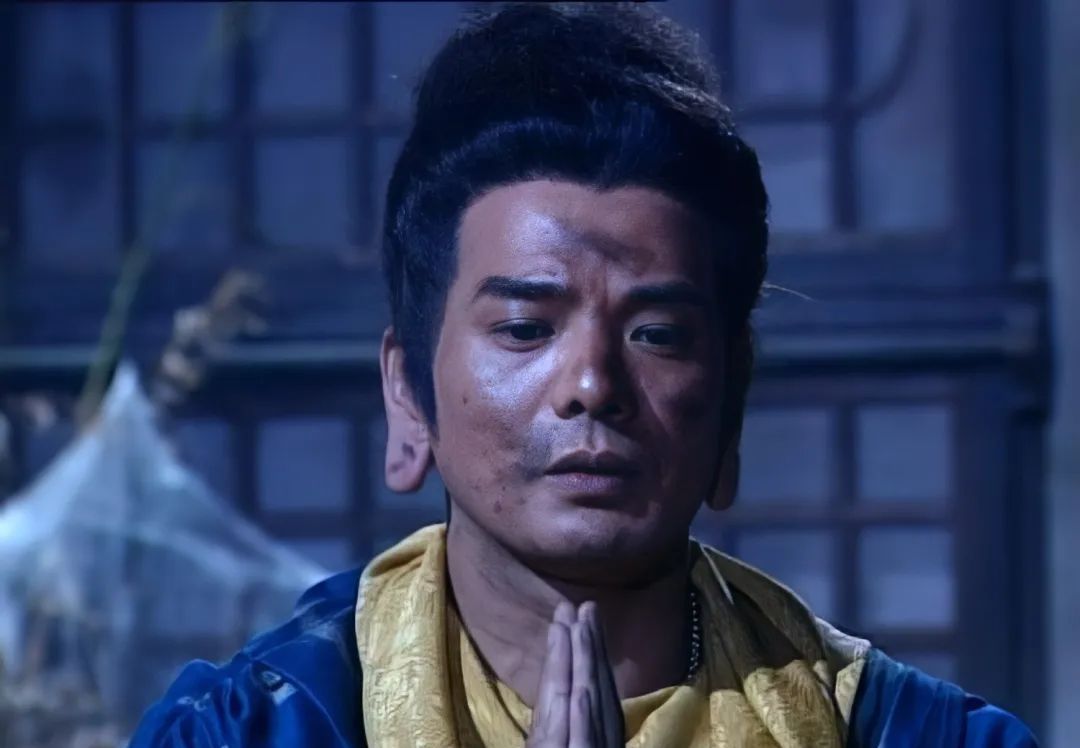 天龙八部中鸠摩智实力如何不发病乔峰都得挨揍