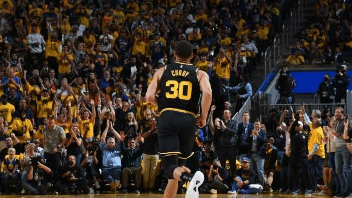 库里:我在更衣室给杜兰特发短信,希望总决赛现场能得到他的支持休闲区蓝鸢梦想 - Www.slyday.coM 库里:我在更衣室给杜兰特发短信,希望总决赛现场能得到他的支持休闲区蓝鸢梦想 - Www.slyday.coM