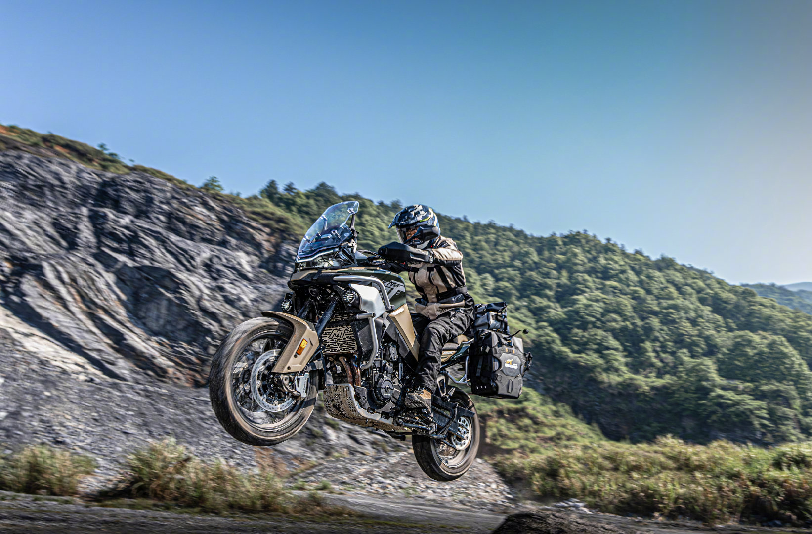 售698万元春风800mtn39正式上市