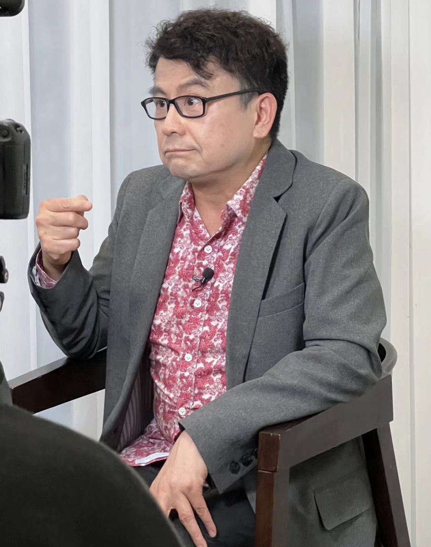 从周星驰御用配角到人间清醒57岁黄一山定居内地活得通透