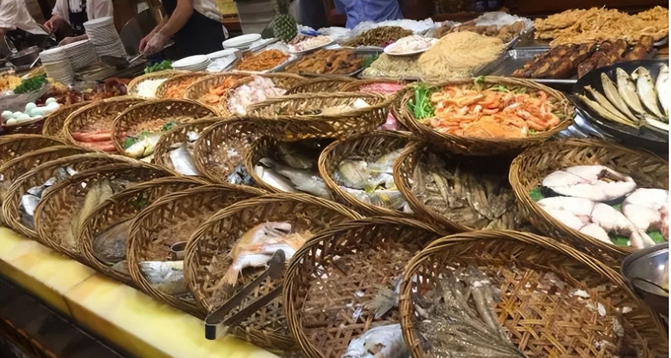 全省第一蚝烙煎制潮州打冷习俗等入选