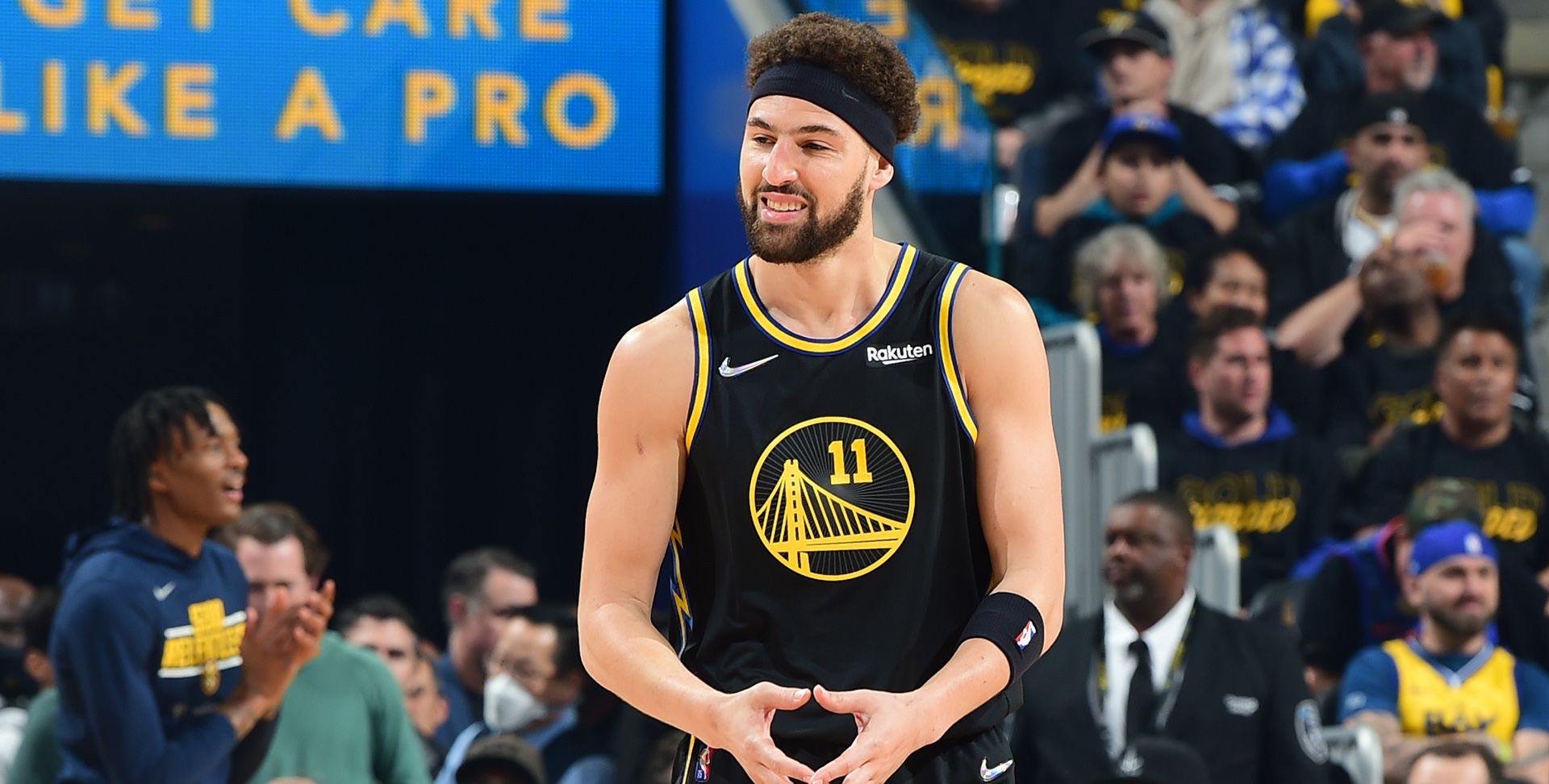 全美热搜第一！汤普森狂轰32分＋8三分 勇士淘汰独行侠晋级总决赛休闲区蓝鸢梦想 - Www.slyday.coM