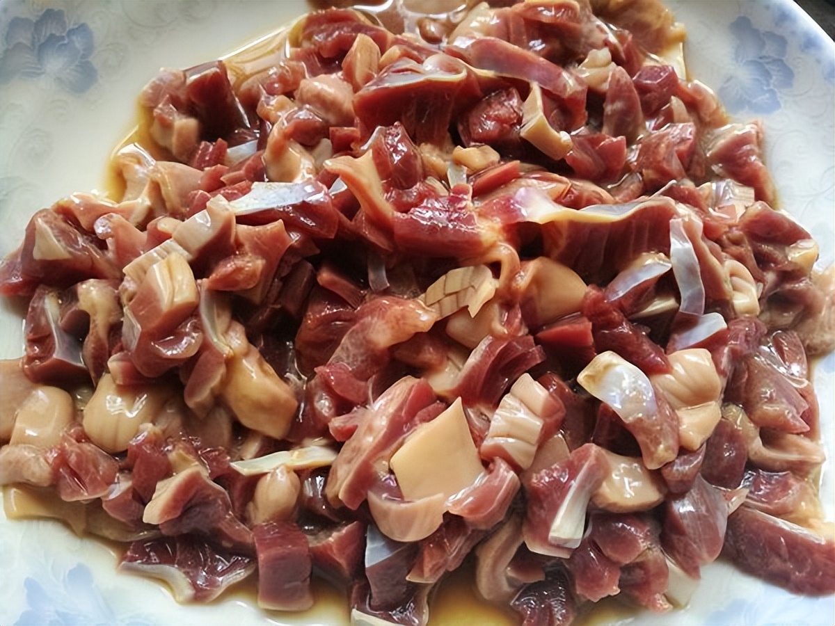 想要鸡杂好吃这一步才是关键成品酸辣开胃好吃下饭无异味