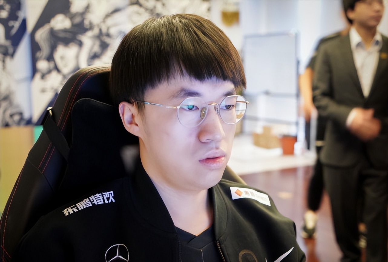 小虎喊话：就单纯地想看G2打T1！EG：RNG并不是完美无缺休闲区蓝鸢梦想 - Www.slyday.coM