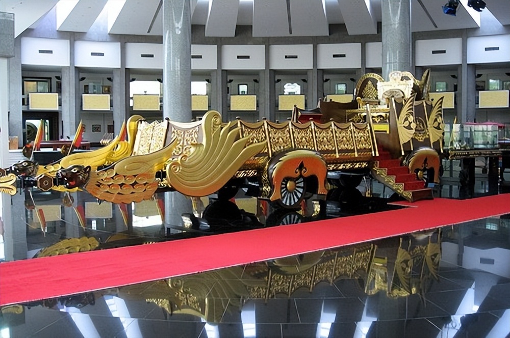 各有各的宝这十件东盟各国博物馆镇馆之宝你看过几件