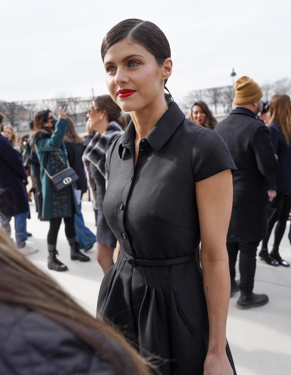 亚历珊德拉达达里奥从年轻女星到红毯女王