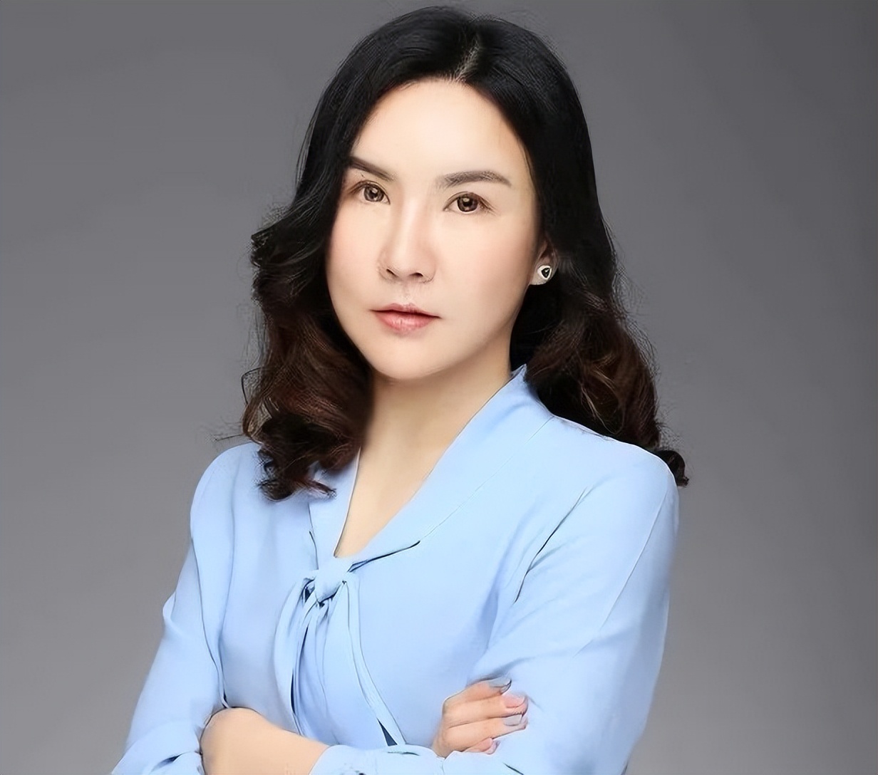 在近期浪潮新消费的会员活动中,东方简约养生品牌"对方"创始人白羽洁