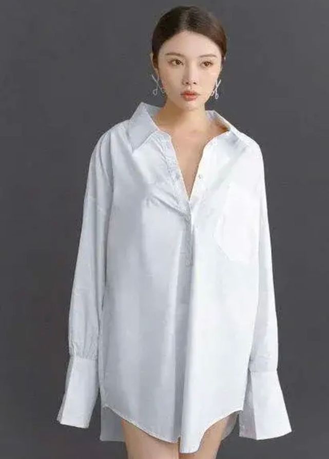 徐冬冬终于换风格了,穿遮臀白衬衫清纯靓丽,整个人气质更高级了休闲区蓝鸢梦想 - Www.slyday.coM 徐冬冬终于换风格了,穿遮臀白衬衫清纯靓丽,整个人气质更高级了休闲区蓝鸢梦想 - Www.slyday.coM