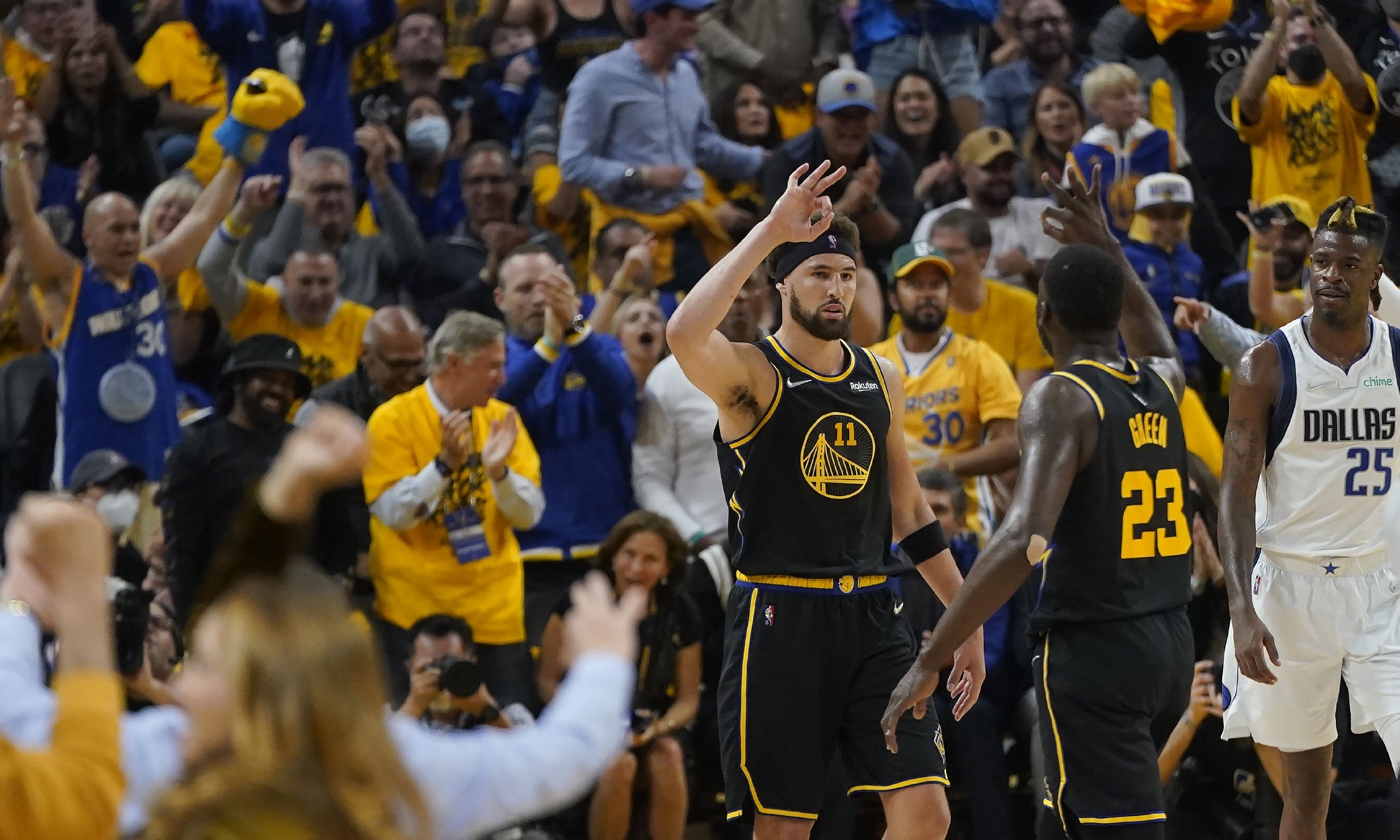 全美热搜第一！汤普森狂轰32分＋8三分 勇士淘汰独行侠晋级总决赛休闲区蓝鸢梦想 - Www.slyday.coM