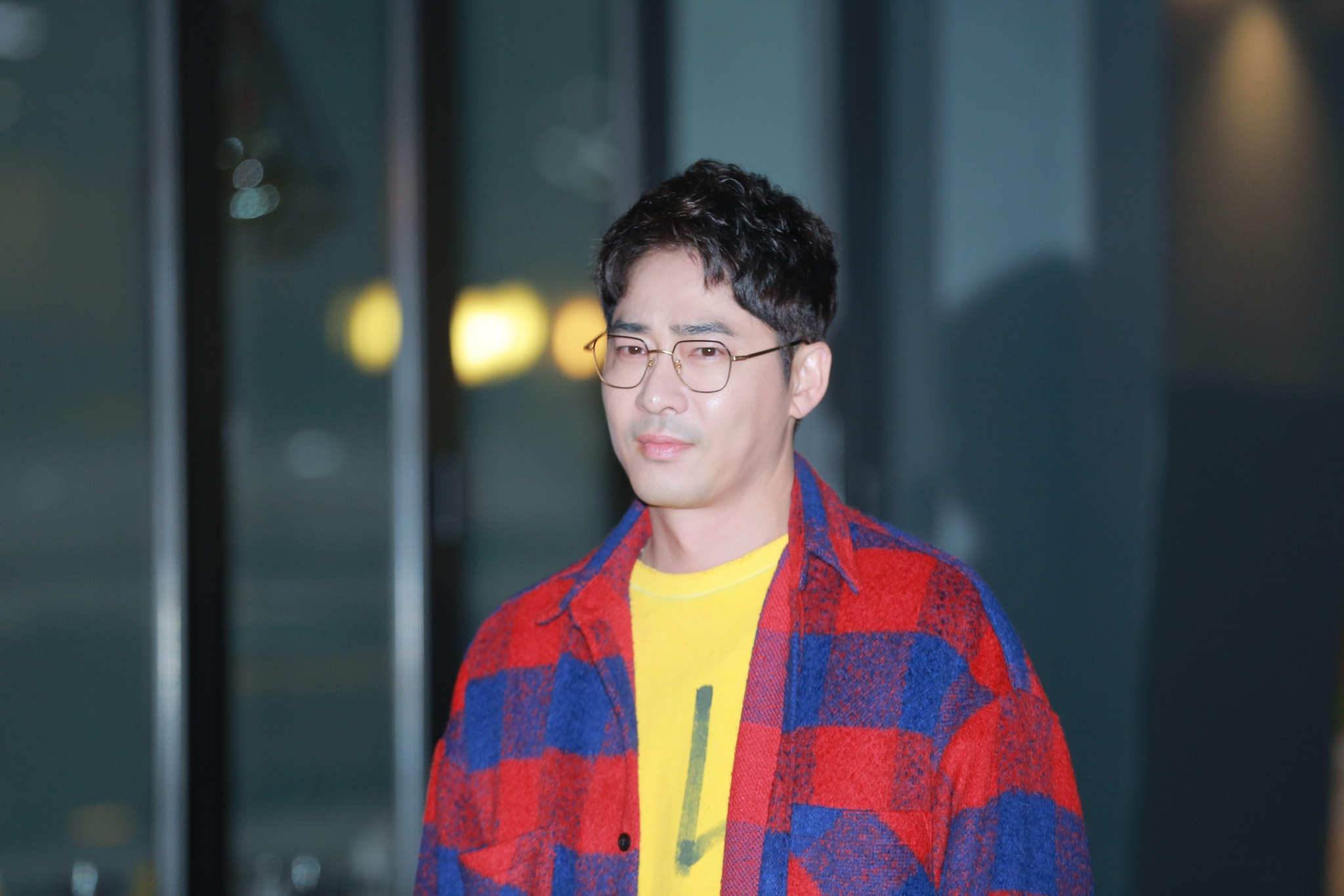 因性侵案被捕影响新剧播出韩星姜至奂被判向剧方赔偿53亿韩元