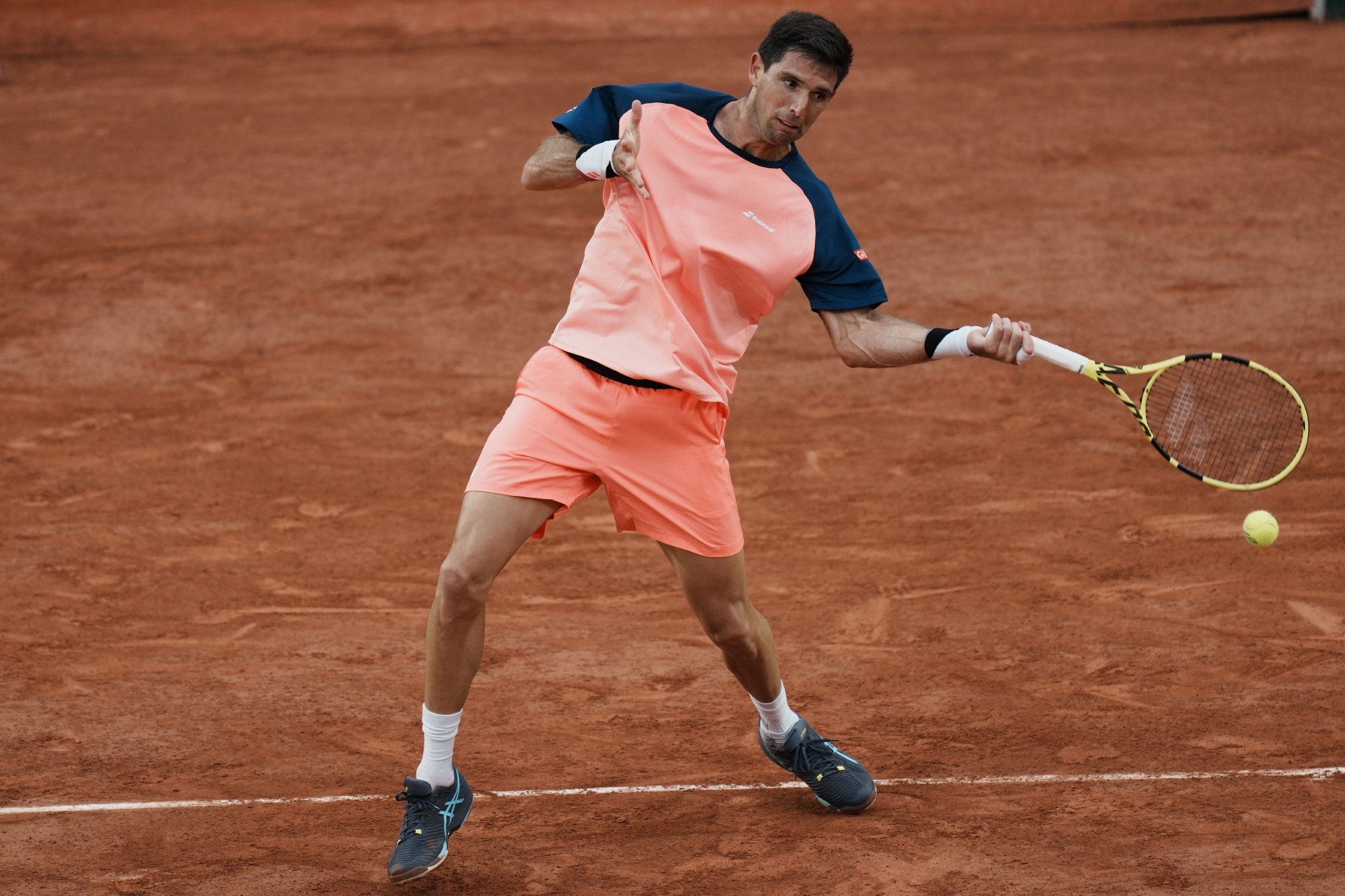 网球——法网:鲁布廖夫晋级|网球|法国网球公开赛|巴黎_新浪新闻