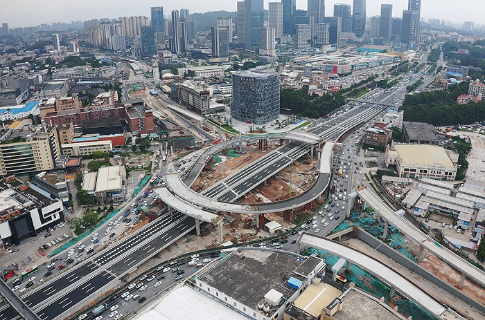 图片来源:广州卫星城交通qq公众号据了解,全长约30千米的獐毛主干线