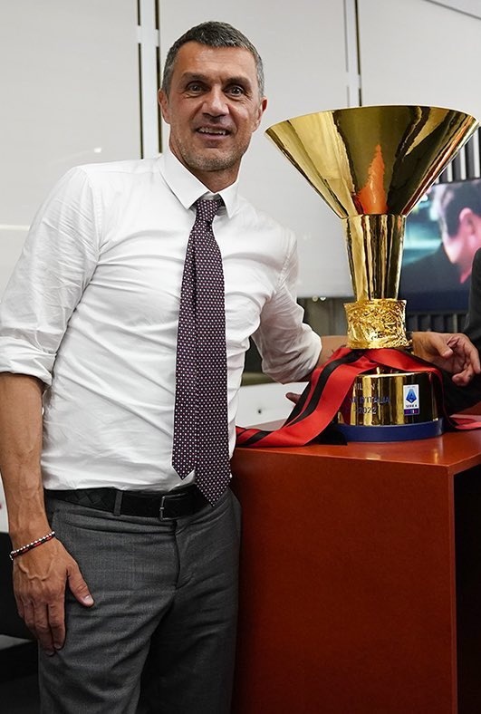 马尔蒂尼:谈续约的球员说再等等,也许接下来有更有钱的