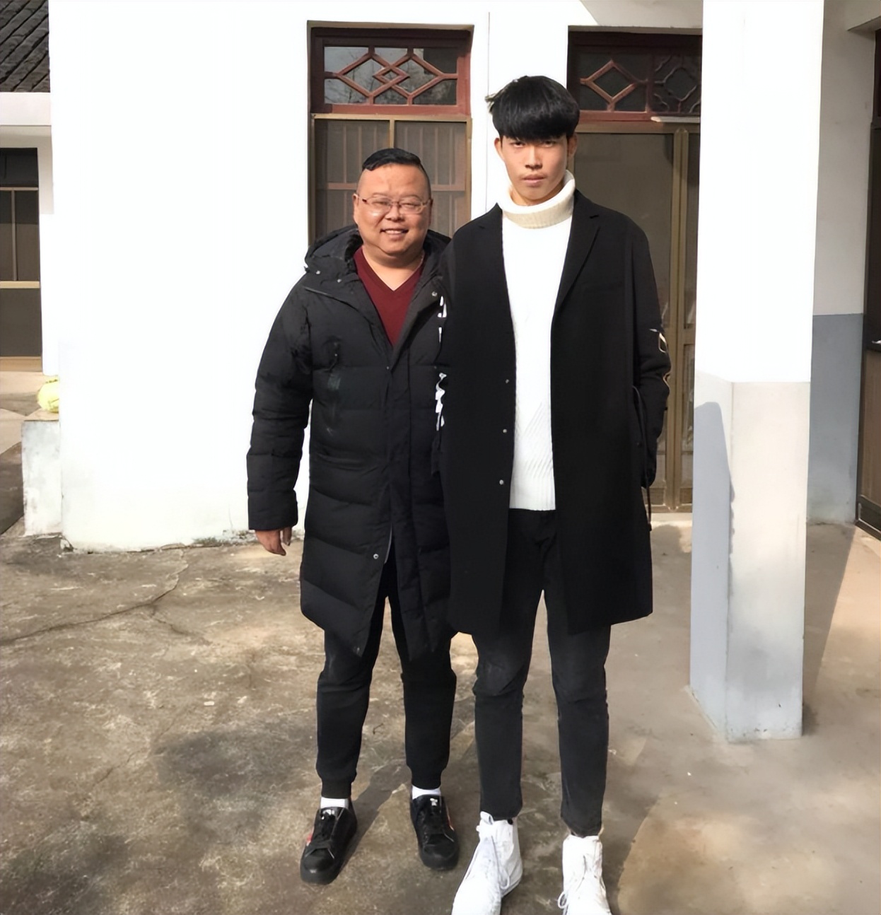 刘翔接班人遭绝杀,00后新星横空出世,刷新赛季亚洲最佳|00后|秦伟|谢