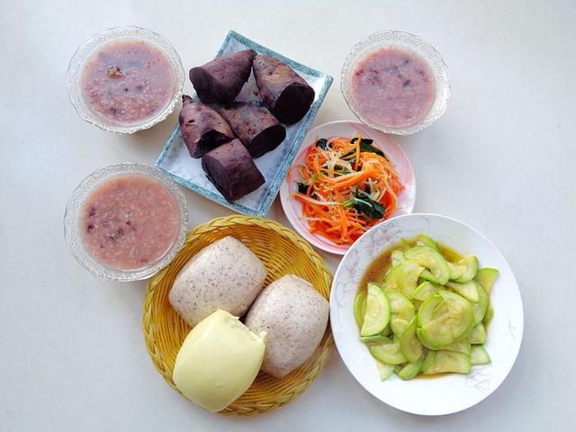 年龄大了爱吃粗粮试试这12种粗粮早餐干稀搭配清肠好消化