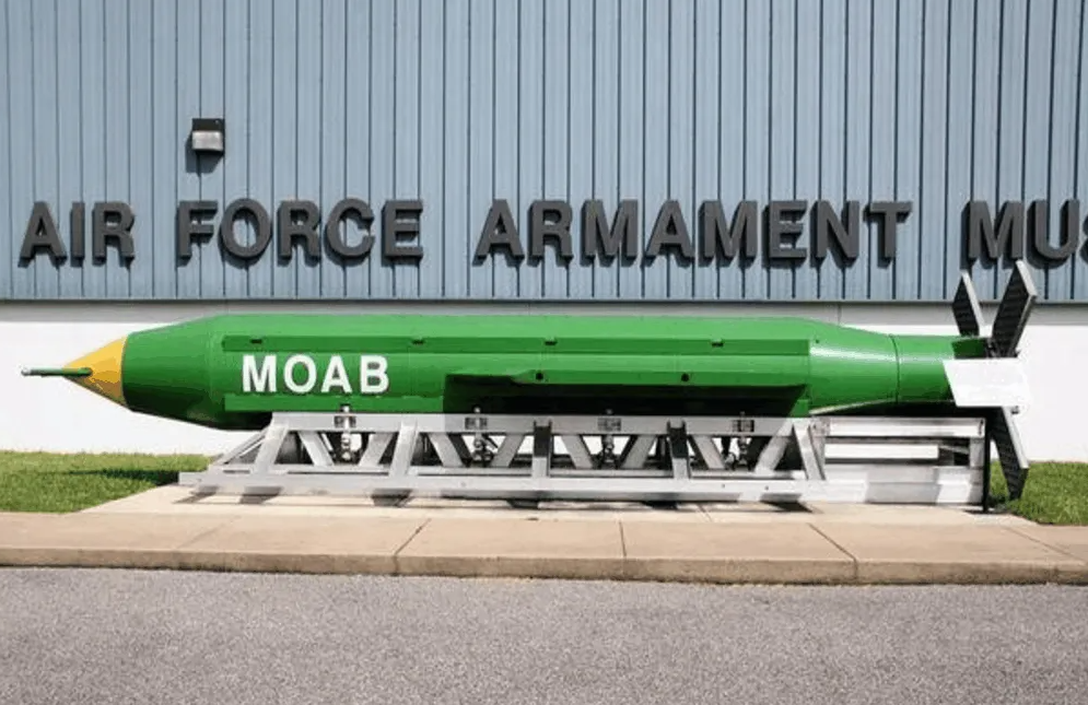 炸弹界天花板,俄罗斯超大杀器巨型航弹,一枚瞬间覆盖