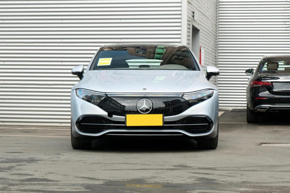 百万纯电动奔驰不敌新势力？奔驰EQS现身说法，每月养车花多少钱休闲区蓝鸢梦想 - Www.slyday.coM