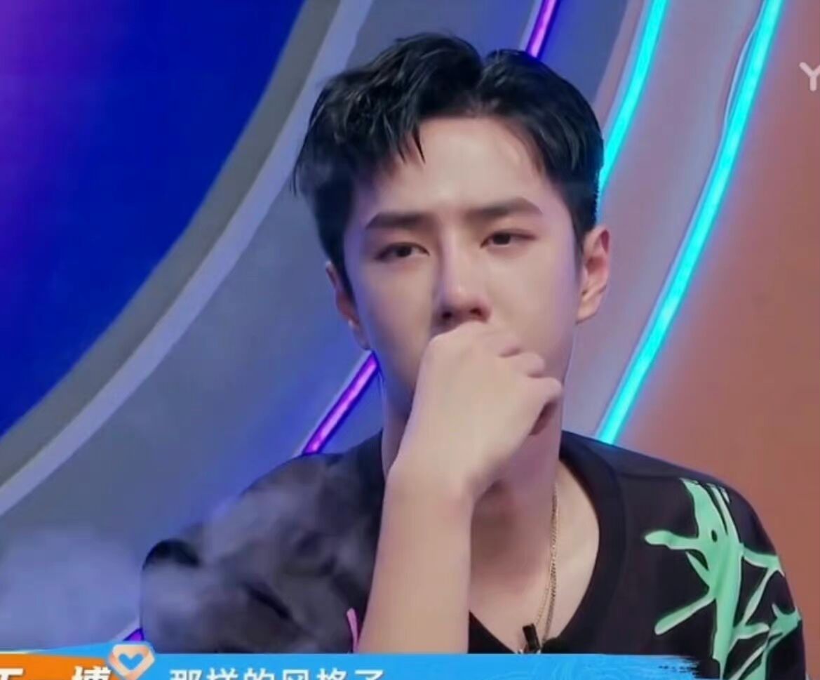 王一博陈烁官宣,评论区却开始心疼陈宇,粉丝:名被抢,姓也没了休闲区蓝鸢梦想 - Www.slyday.coM 王一博陈烁官宣,评论区却开始心疼陈宇,粉丝:名被抢,姓也没了休闲区蓝鸢梦想 - Www.slyday.coM