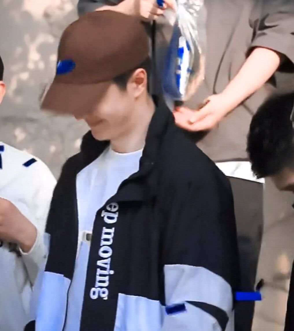 王一博陈烁官宣,评论区却开始心疼陈宇,粉丝:名被抢,姓也没了休闲区蓝鸢梦想 - Www.slyday.coM 王一博陈烁官宣,评论区却开始心疼陈宇,粉丝:名被抢,姓也没了休闲区蓝鸢梦想 - Www.slyday.coM