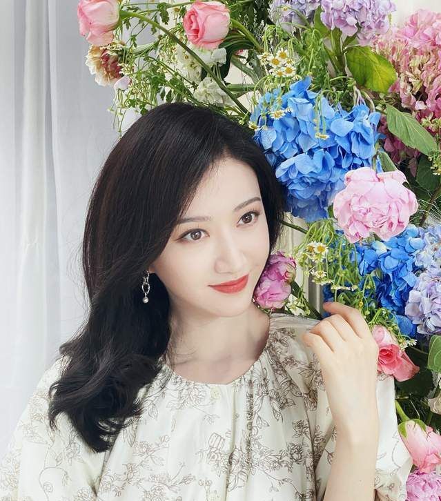 景甜被罚后火速道歉,3年内不能代言广告,商业价值大受冲击休闲区蓝鸢梦想 - Www.slyday.coM 景甜被罚后火速道歉,3年内不能代言广告,商业价值大受冲击休闲区蓝鸢梦想 - Www.slyday.coM