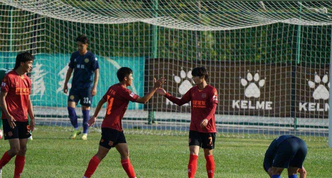 被“抬上”中甲，想躲是躲不掉的，大连人队给中甲留了个缺口休闲区蓝鸢梦想 - Www.slyday.coM