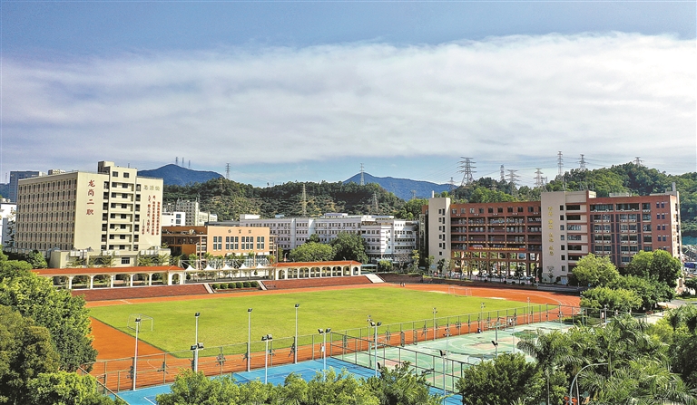 技能立校龙岗二职走出了奥运冠军