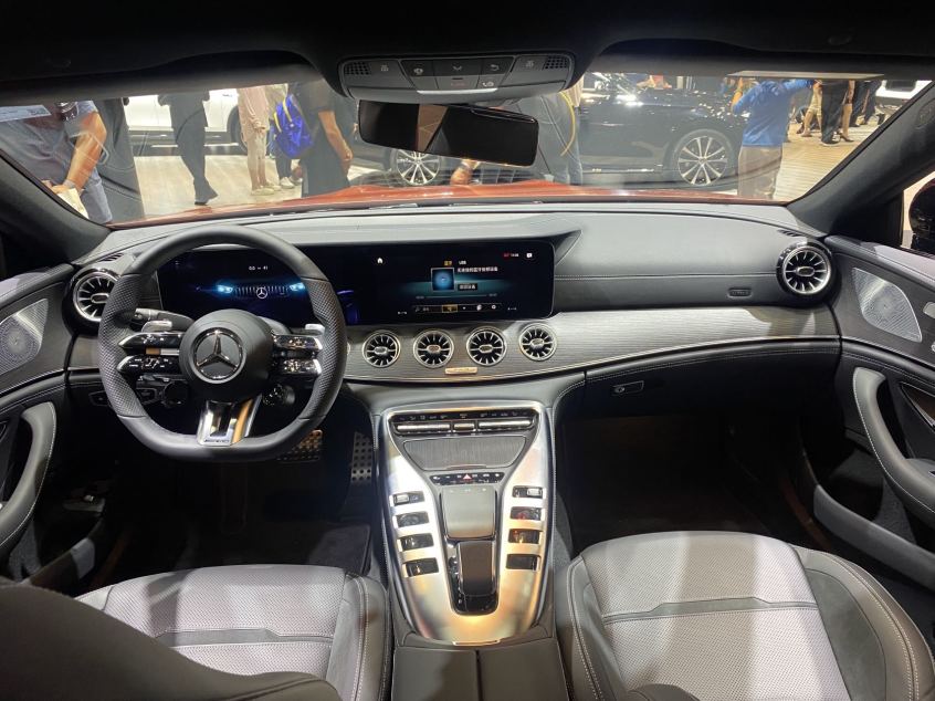 2022粤港澳车展amggt504matic