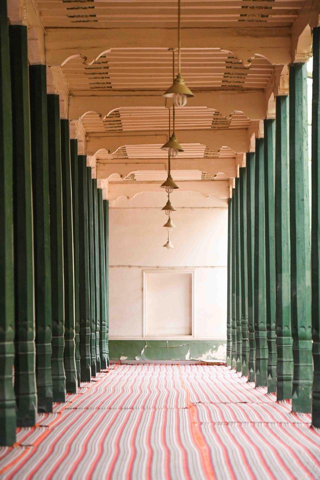 为什么说“不到喀什，不算到新疆”？来这儿也许你就能找到答案！休闲区蓝鸢梦想 - Www.slyday.coM