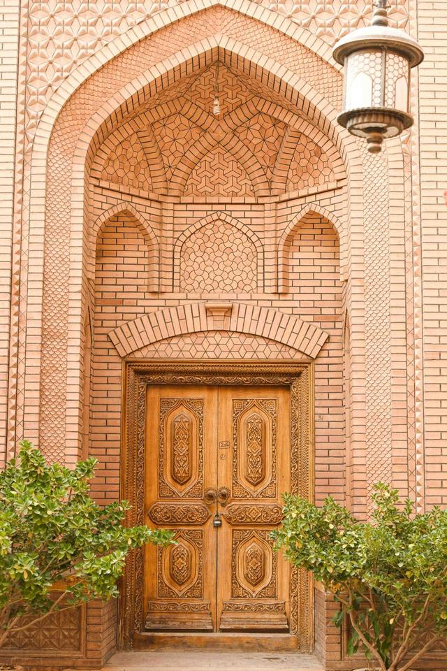 为什么说“不到喀什，不算到新疆”？来这儿也许你就能找到答案！休闲区蓝鸢梦想 - Www.slyday.coM