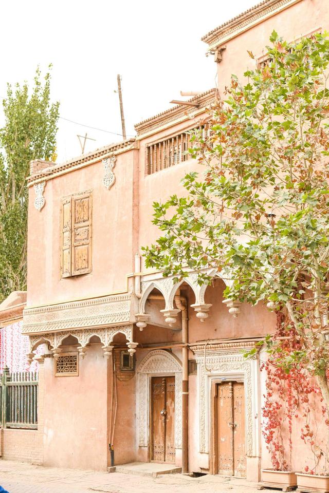 为什么说“不到喀什，不算到新疆”？来这儿也许你就能找到答案！休闲区蓝鸢梦想 - Www.slyday.coM