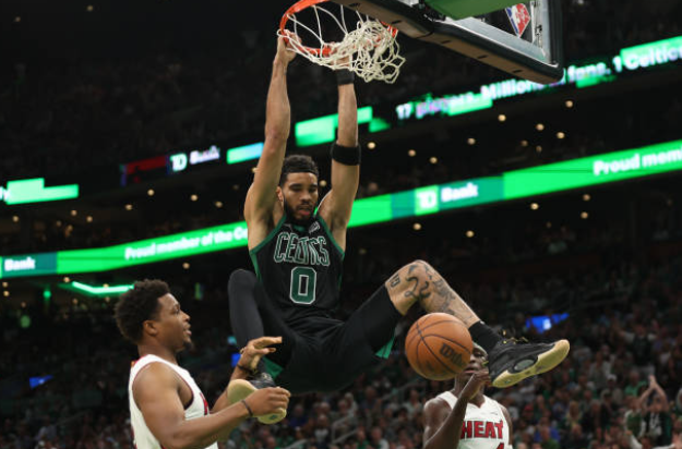 东决MVP赔率更新:塔图姆第一!已打破队史单赛季三分命中纪录休闲区蓝鸢梦想 - Www.slyday.coM 东决MVP赔率更新:塔图姆第一!已打破队史单赛季三分命中纪录休闲区蓝鸢梦想 - Www.slyday.coM