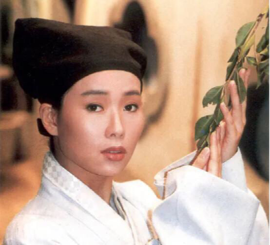 叶童才是被“耽误”的女演员,男装帅气女装优雅,59岁依旧时髦休闲区蓝鸢梦想 - Www.slyday.coM 叶童才是被“耽误”的女演员,男装帅气女装优雅,59岁依旧时髦休闲区蓝鸢梦想 - Www.slyday.coM