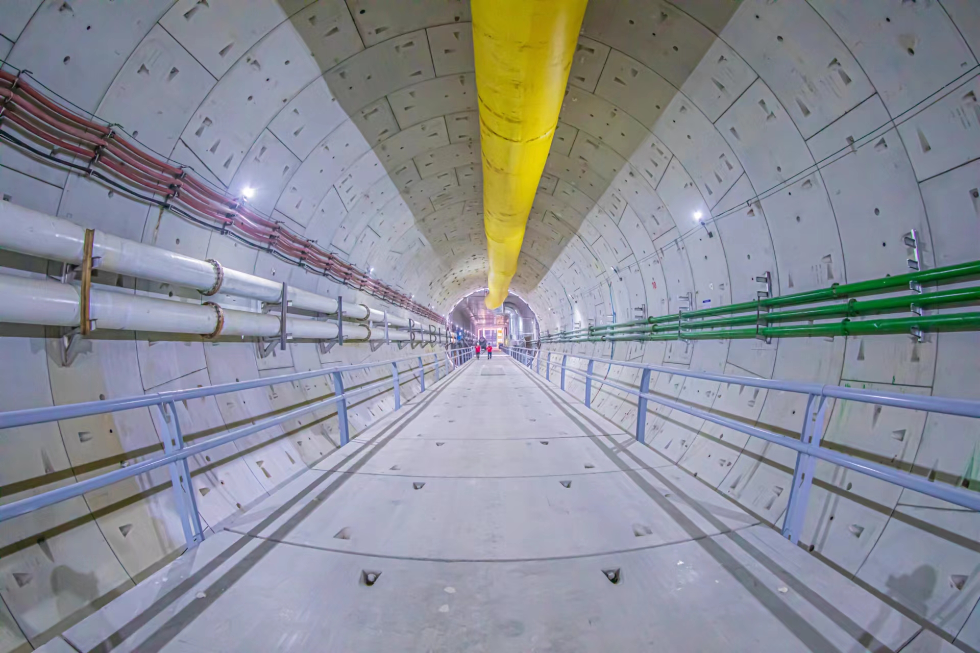 "深江1号"显威,深江铁路珠江口隧道全速掘进|隧道_新浪财经_新浪网