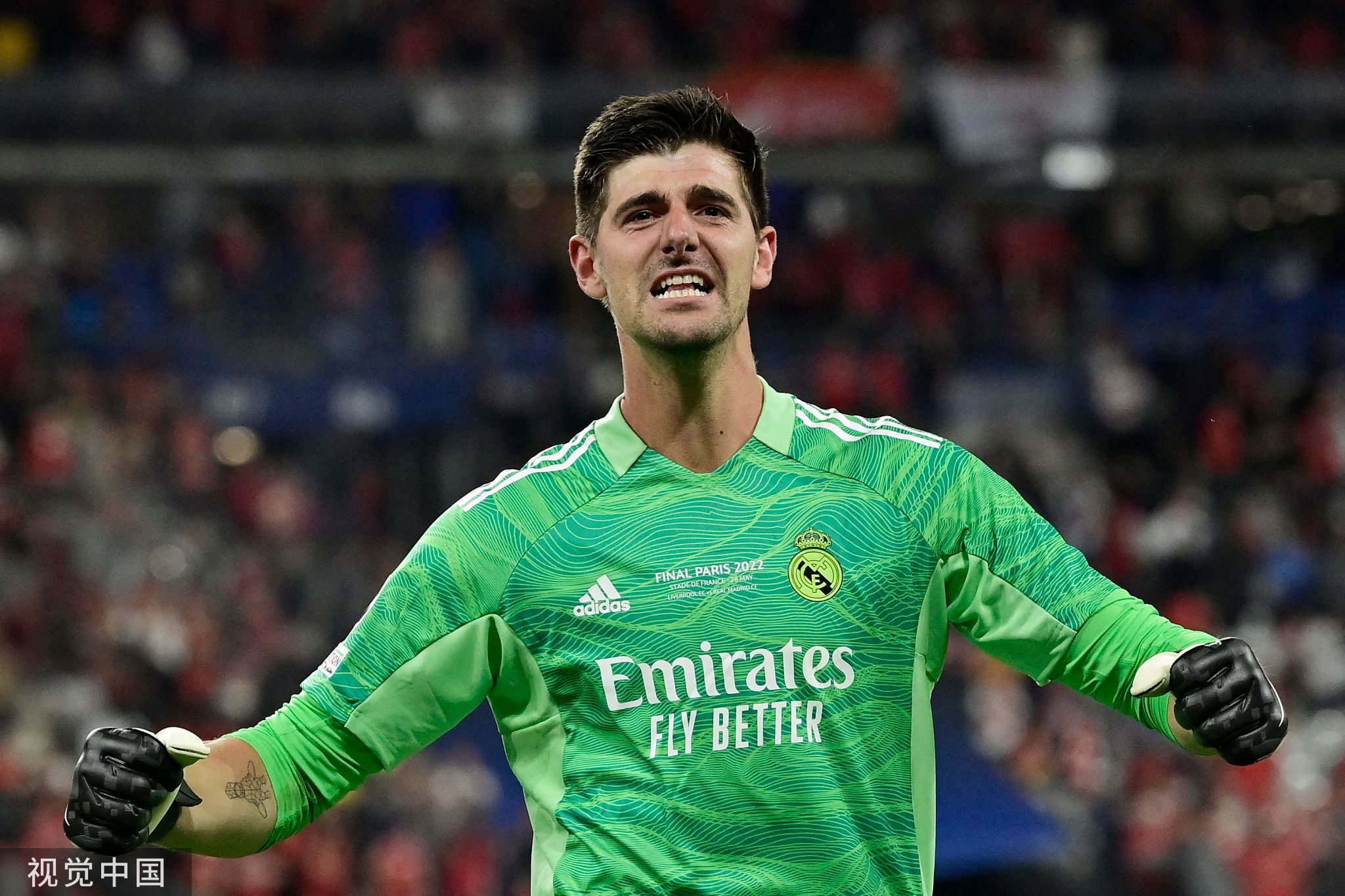 体坛联播库尔图瓦一战封神获欧冠决赛最佳球员