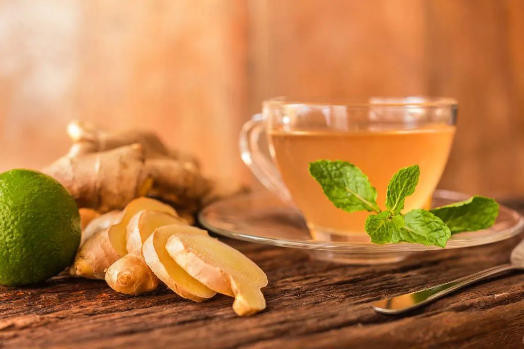 生姜配一宝口臭便秘老胃病全赶跑但这2类人最好别碰