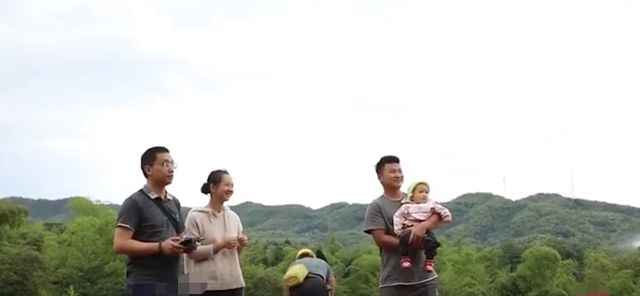 幺妈新房将完工,为何大家都嫌大门小?工程师女婿做出回应休闲区蓝鸢梦想 - Www.slyday.coM 幺妈新房将完工,为何大家都嫌大门小?工程师女婿做出回应休闲区蓝鸢梦想 - Www.slyday.coM