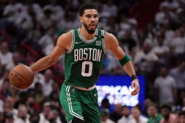 东决MVP!科比门徒塔图姆丰收,詹皇却遭美媒羞辱:1休闲区蓝鸢梦想 - Www.slyday.coM 东决MVP!科比门徒塔图姆丰收,詹皇却遭美媒羞辱:1休闲区蓝鸢梦想 - Www.slyday.coM