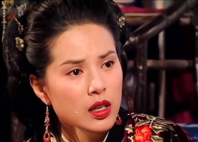 6版天龙八部李青萝对比少时不知舅妈美光顾看神仙姐姐了